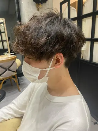 パーマ メンズ 似合う髪型が 分からない方へのヘアスタイル