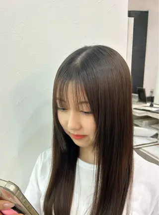 ロング パーマ 對馬 光梨のヘアスタイル
