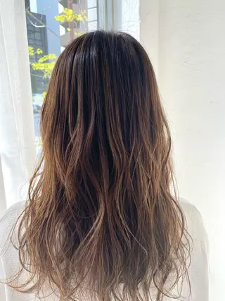 ロング カラー 🍑もも 🍑のヘアスタイル