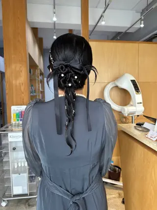 ミディアム miloc MOMOKAのヘアスタイル