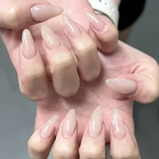 ネイル MANAMI🫧🫖 /ごてごて アートのネイルデザイン
