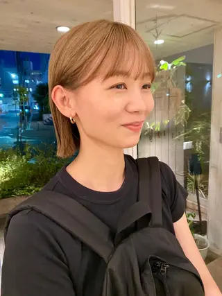 ショート カラー BELLA阿部野 TOMOMIのヘアスタイル