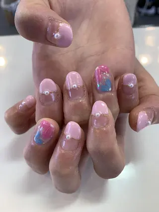 ネイル ネイルリボン 受付スタッフのネイルデザイン