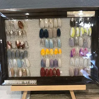 ネイル Cleo中目黒店 Hinahoのネイルデザイン