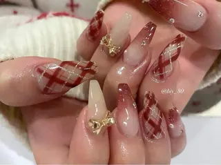 ネイル HIN NAILのネイルデザイン