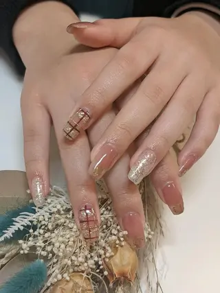 ネイル Nailsalon Arumのネイルデザイン
