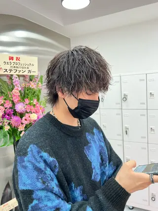 ミディアム パーマ メンズ メンズパーマ特化 TAIGAのヘアスタイル