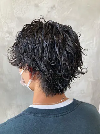 ミディアム パーマ メンズ 波巻きスパイラルパー マ/シャドウパーマ駿のヘアスタイル