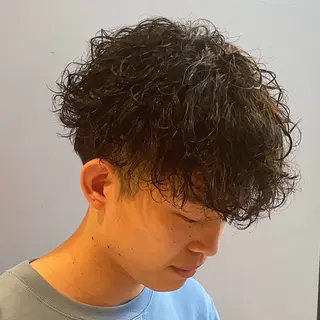 ショート パーマ メンズ メンズ特化/矢場町駅 徒歩1分/岡本一真のヘアスタイル