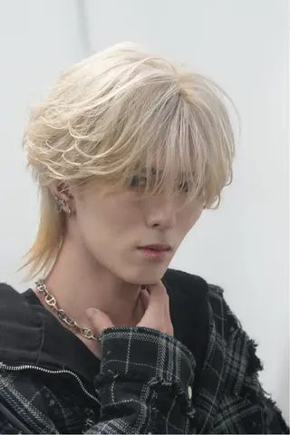 カラー メンズ 湖城 恵吾のヘアスタイル