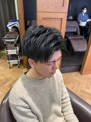 ショート メンズ 溝口 槙里也のヘアスタイル