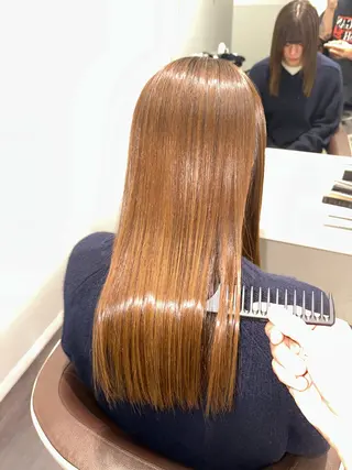 セミロング 美髪特化✨ 伊織✨縮毛矯正✨のヘアスタイル