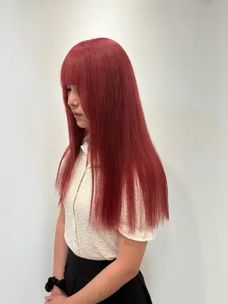 セミロング カラー ハイトーン/ウルフ/ レイヤー/Asukaのヘアスタイル