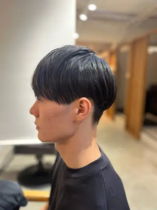 ショート 塩川ももこ/ 自然な縮毛矯正のヘアスタイル