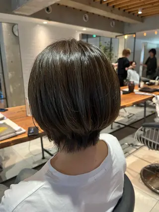 ショート 清水 真樹のヘアスタイル