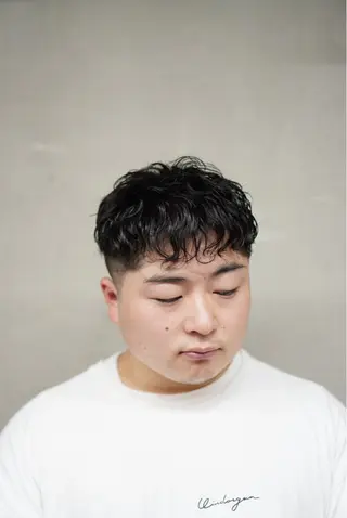 パーマ メンズ 関 晃哉のヘアスタイル