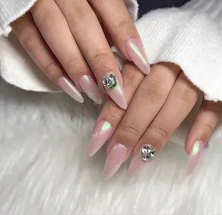 ネイル Yudia Manamiのネイルデザイン