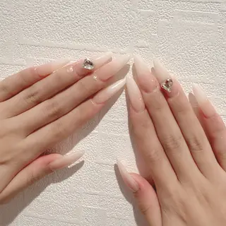 ネイル D-BEAUTY Nailsalonのネイルデザイン