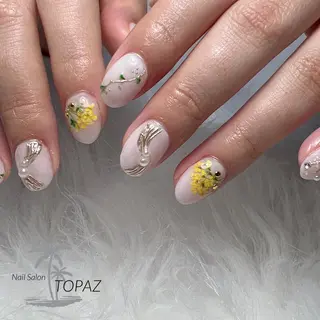 ネイル TOPAZ Ayumiのネイルデザイン