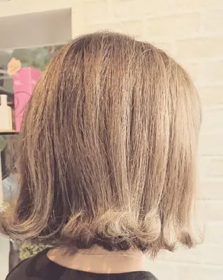 ミディアム カラー 金曽 (天方) 美子のヘアスタイル