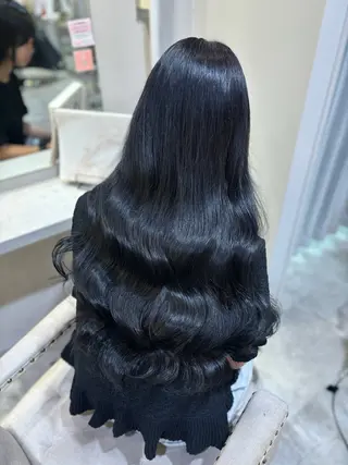 ロング カラー 🤍ふんわりアイドル カラー🎀Rio🪽のヘアスタイル