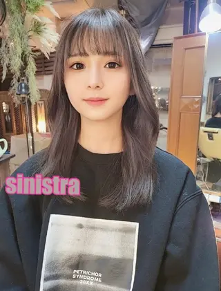 ミディアム カラー 足利市・原宿・表参道 シニストラのヘアスタイル