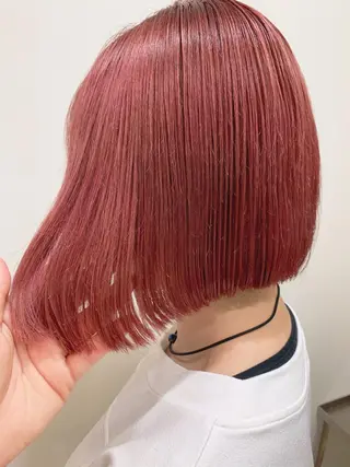 ショート カラー 薄田 珠美のヘアスタイル
