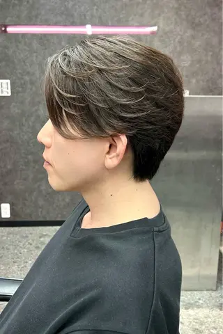 ショート カラー メンズ メンズスタイリスト 前田雄輝のヘアスタイル