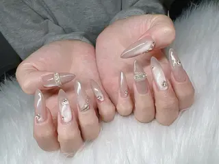ネイル Lee Nailsのネイルデザイン