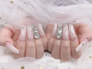 ネイル ジョリ kasumi🌹💅のネイルデザイン