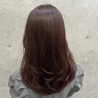 セミロング カラー ムツキ/品のある 艶カラー/縮毛矯正のヘアスタイル