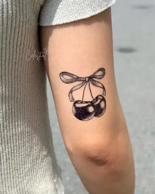 Celestial nailのネイルデザイン