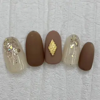 ネイル Nail salon Honey Beeのネイルデザイン