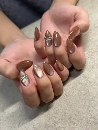 ネイル ネイルルーム チャームのネイルデザイン