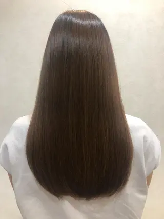 ロング 小松崎 紅見子のヘアスタイル