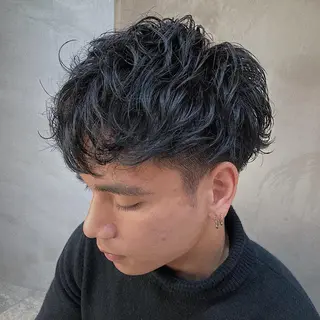 ショート パーマ メンズ fifth JINGUMAE所属・波巻きスパイラルパー マ/シャドウパーマ駿のヘアスタイル