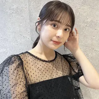 ヘアアレンジ セミロング 🩰 柔らかいカラー tomomi🌛のヘアスタイル