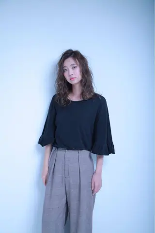 セミロング カラー ヘアアレンジ 烏丸韓国ヘア🇰🇷 ayaka🎀のヘアスタイル