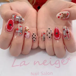 ネイル La neige* yuki 🐩🌙のネイルデザイン