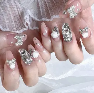 ネイル 渋谷ビュレネイル Kaoruのネイルデザイン