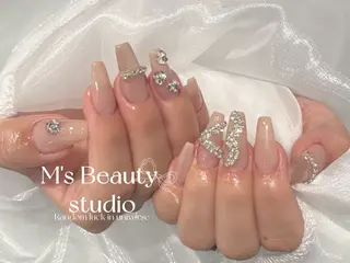 ネイル エムズ ビューティスタジオのネイルデザイン
