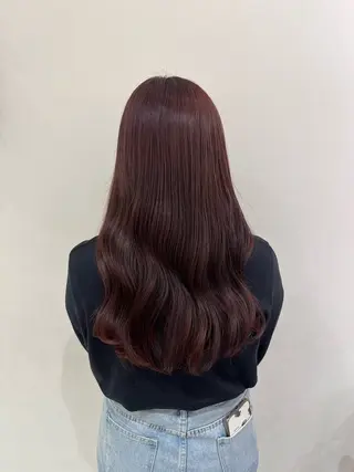 ロング カラー ハイトーン/ 赤み消し/カナのヘアスタイル