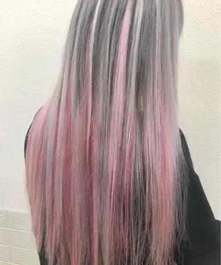 カラー ダブルスキルエクステ /羽エクステ白石宇由のヘアスタイル