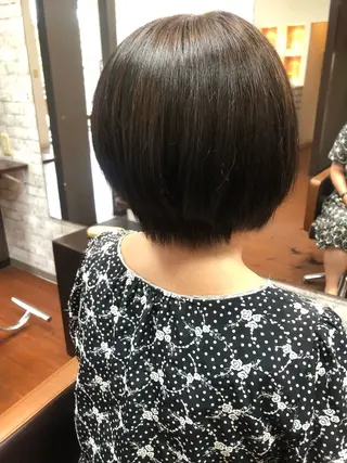 ショート 松葉 幸代のヘアスタイル