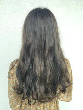 ロング カラー 工藤 萌香のヘアスタイル