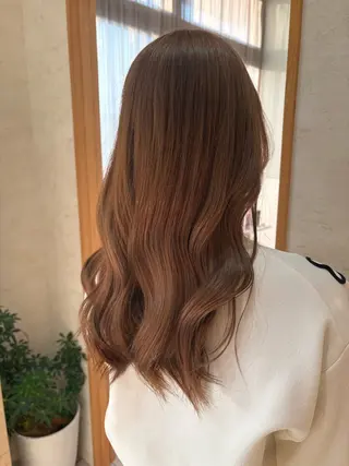 ロング 倉科夏奈 カラー/エクステのヘアスタイル