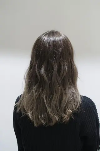 ロング カラー 辻 竜也　のヘアスタイル