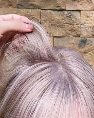 ミディアム ハイトーン/ ボブ 中村麟のヘアスタイル