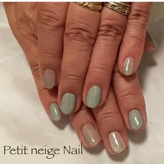 ネイル 山賀 小雪のネイルデザイン