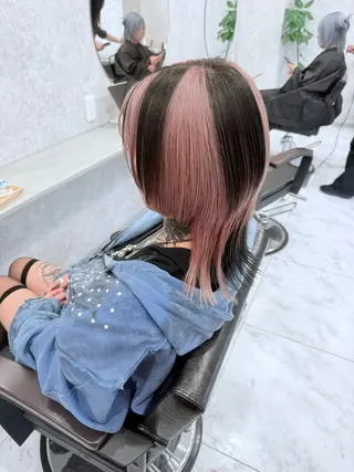 ミディアム カラー 🌈派手髪ハイトーン 🌈鈴木亮太🌈のヘアスタイル